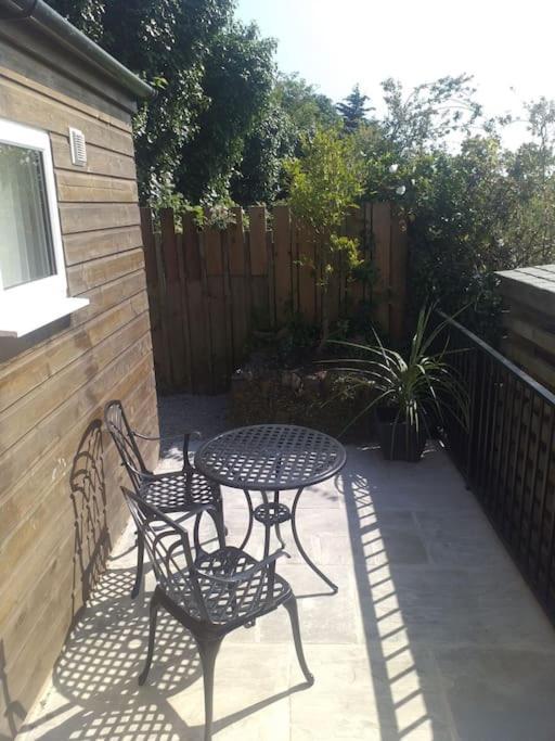 Lanarth Chalet In Hayle Cornwall Exterior photo